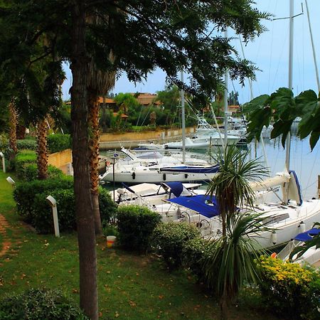 Laguna Azzurra Portorosa Фурнарі Екстер'єр фото